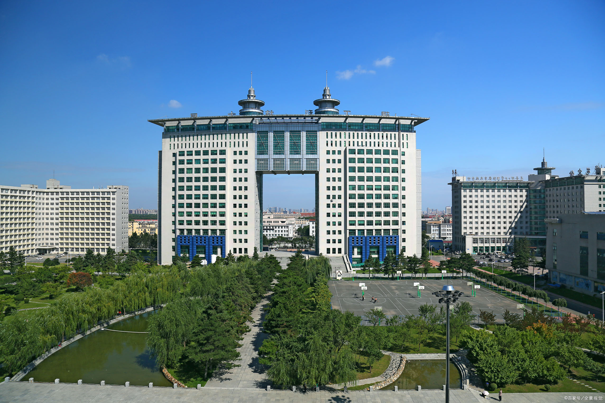 長春理工大學(xué)成人高考(函授)報名條件